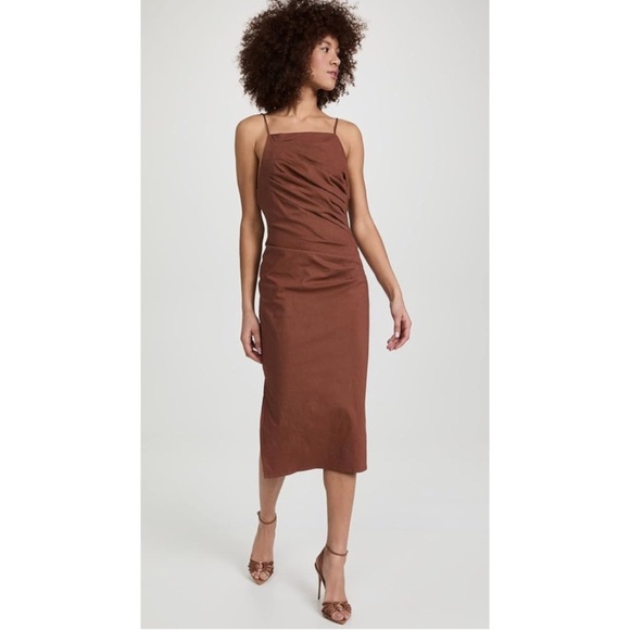 ASTR the label Armona Ruched midi Dress - Picture 3 of 12